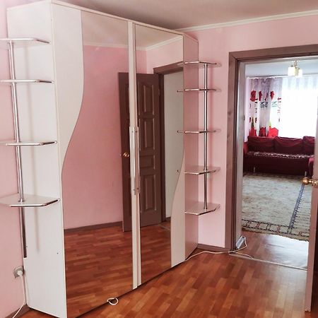 2 Комн Квартира В Центре По Пушкина Kostanay Dış mekan fotoğraf